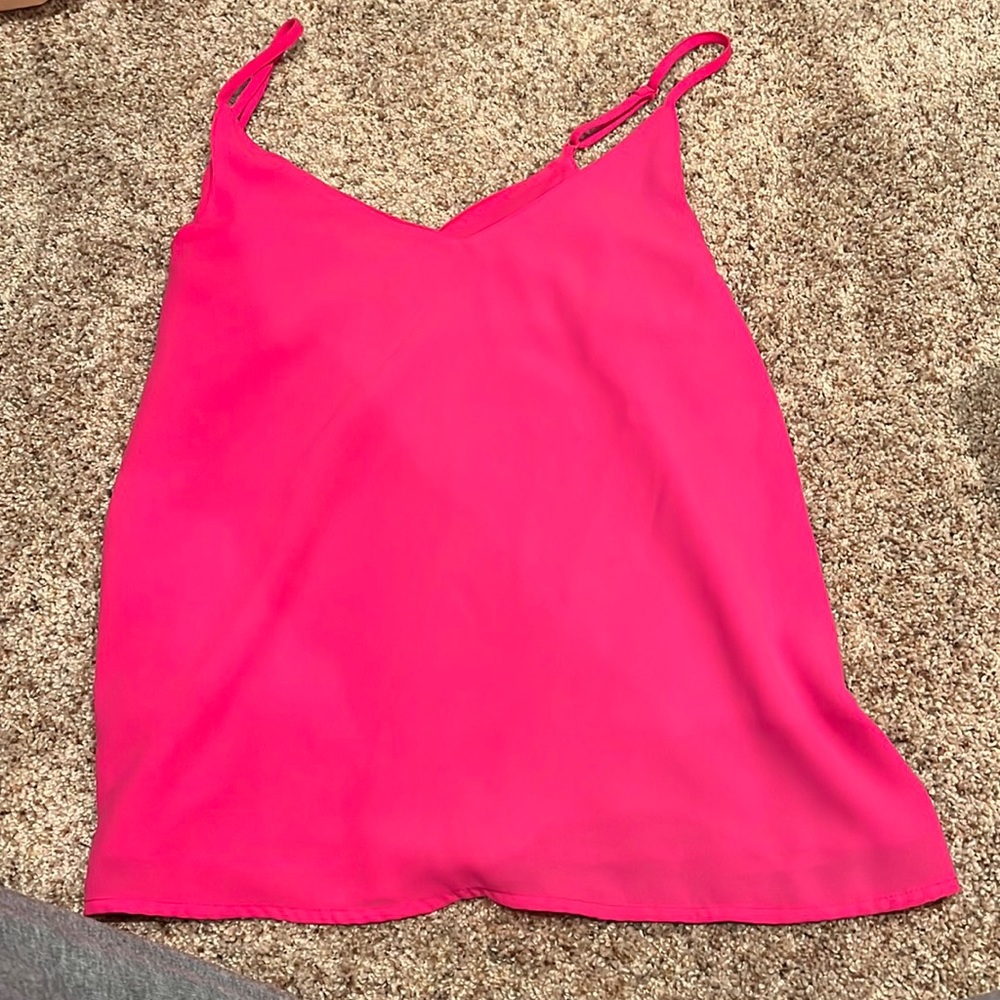 Pink tank top